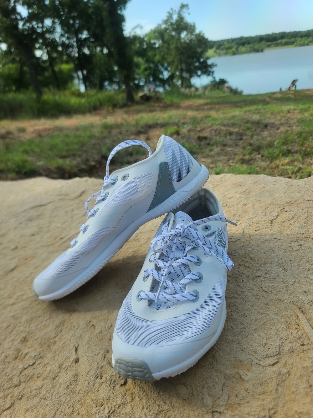 Varsity Cheer Shoes Womens Size 8 White Mesh Lughtweight Athletic Sneakers EU 39